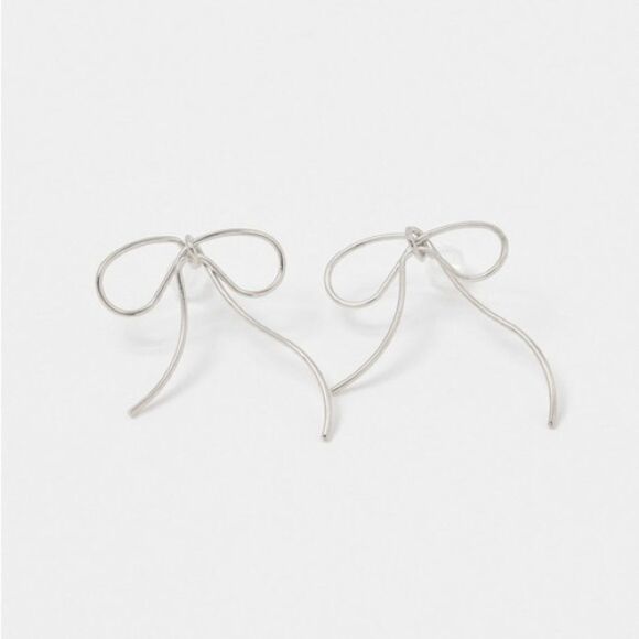 Silver  bow  earrings  M140 - Picture 1 of 7